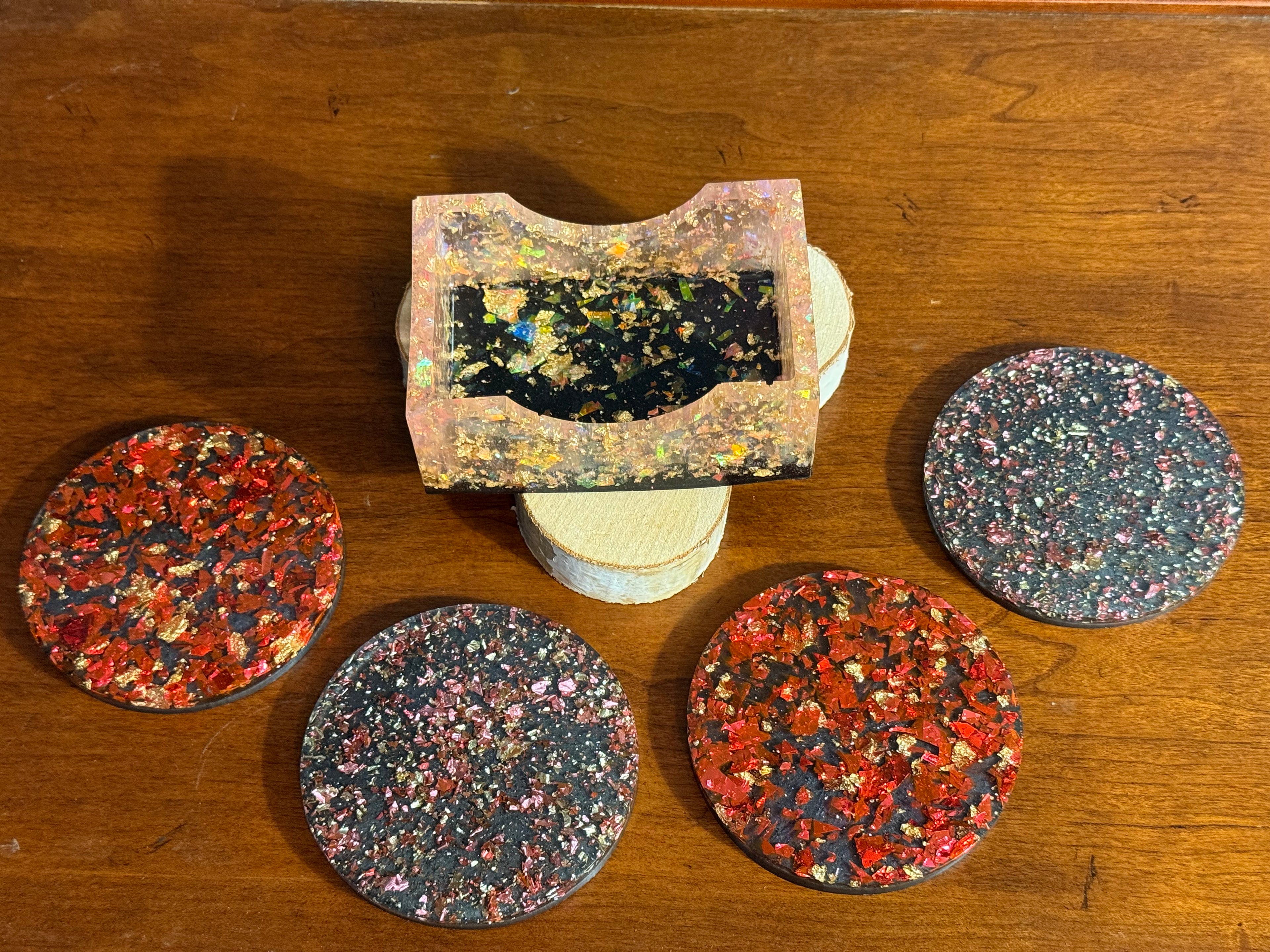 Red&Pink Flaked Handcrafted Resin Coaster Set with Holder (Set of 4)