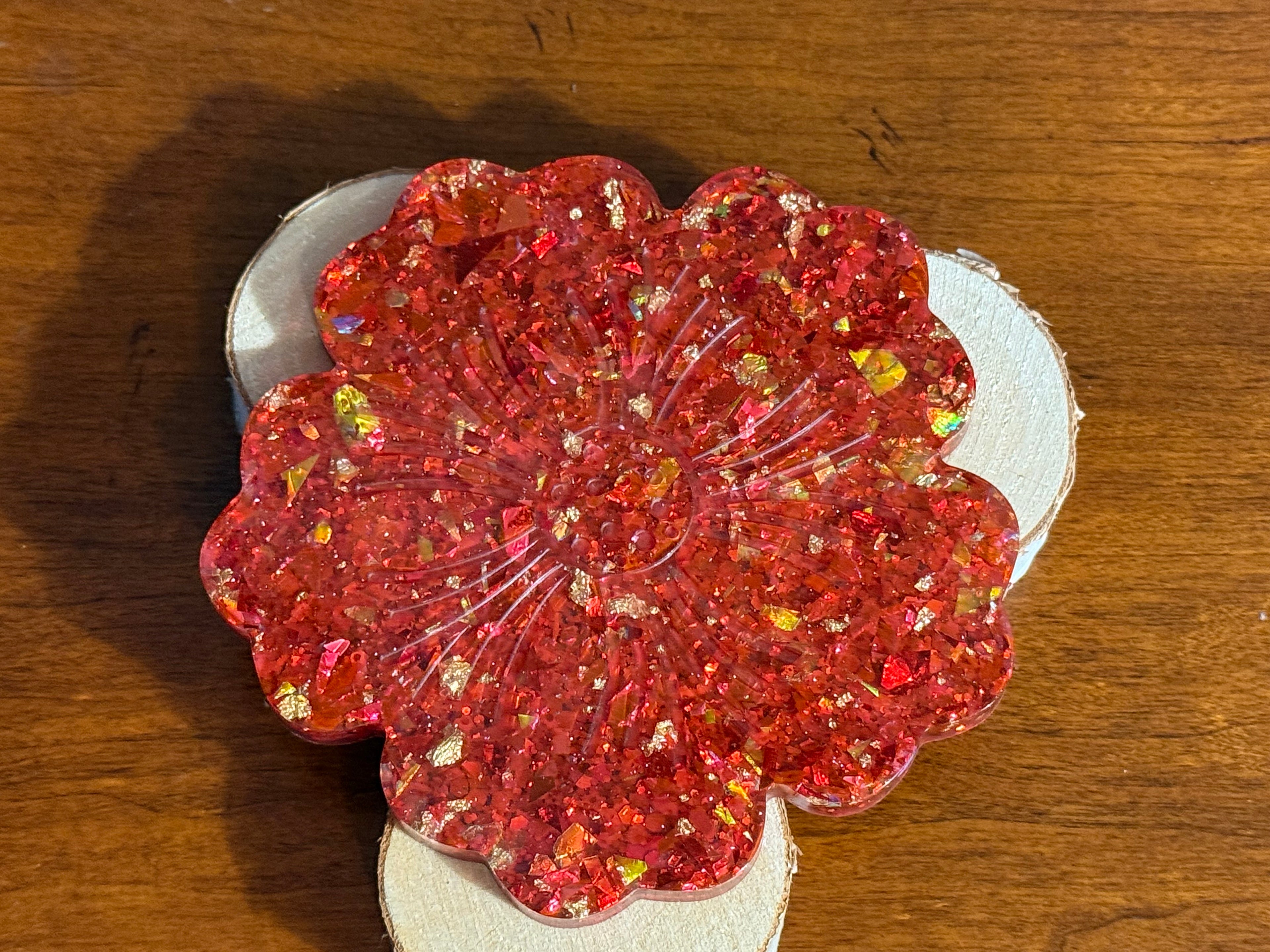 Ruby Gold Flake Resin Decorative Flower Tray