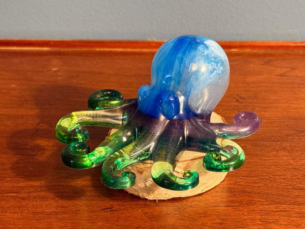 Spring Layered Cloud Resin Octopus
