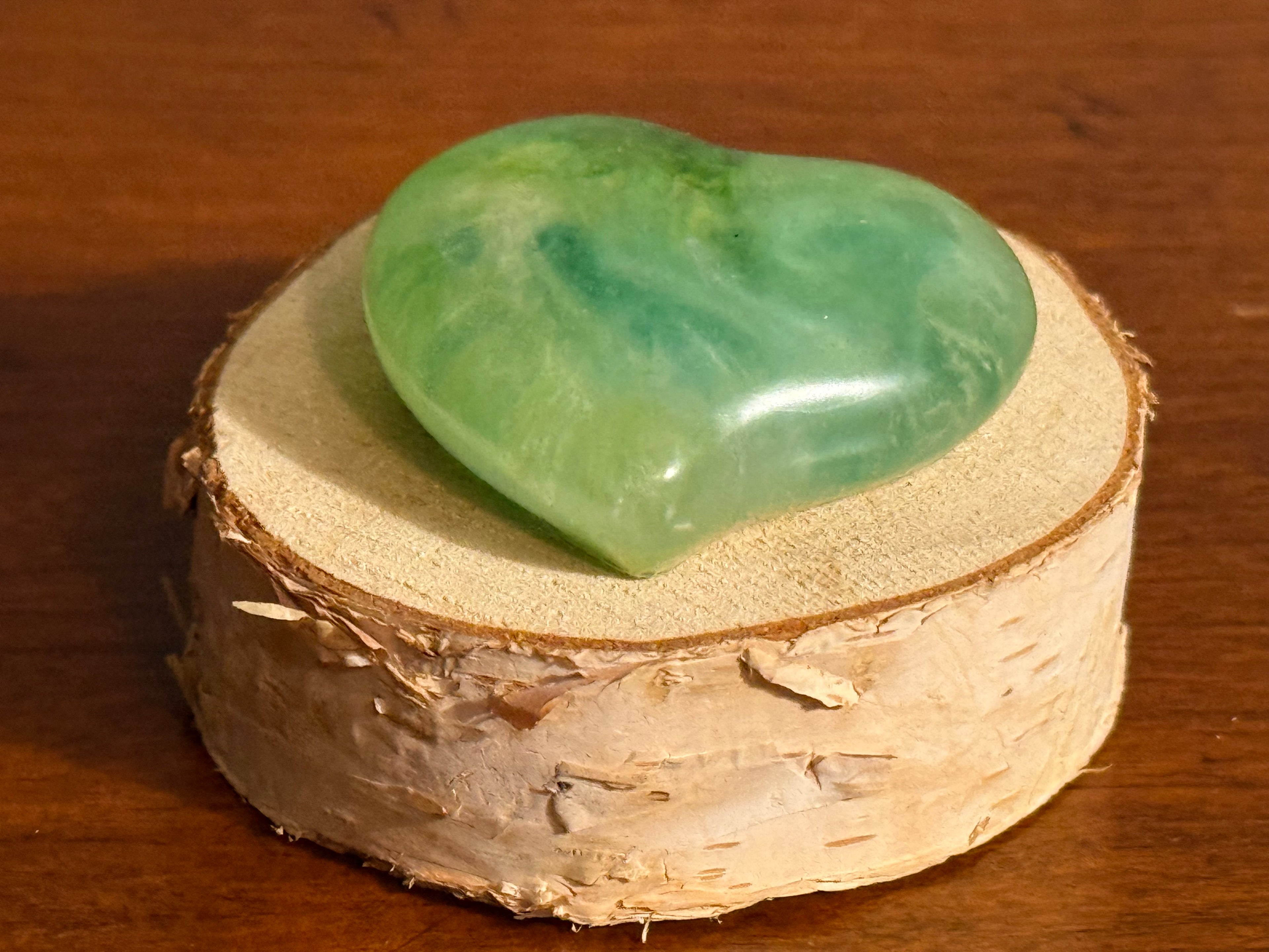 Light Green Swirl Pocket Hug Heart