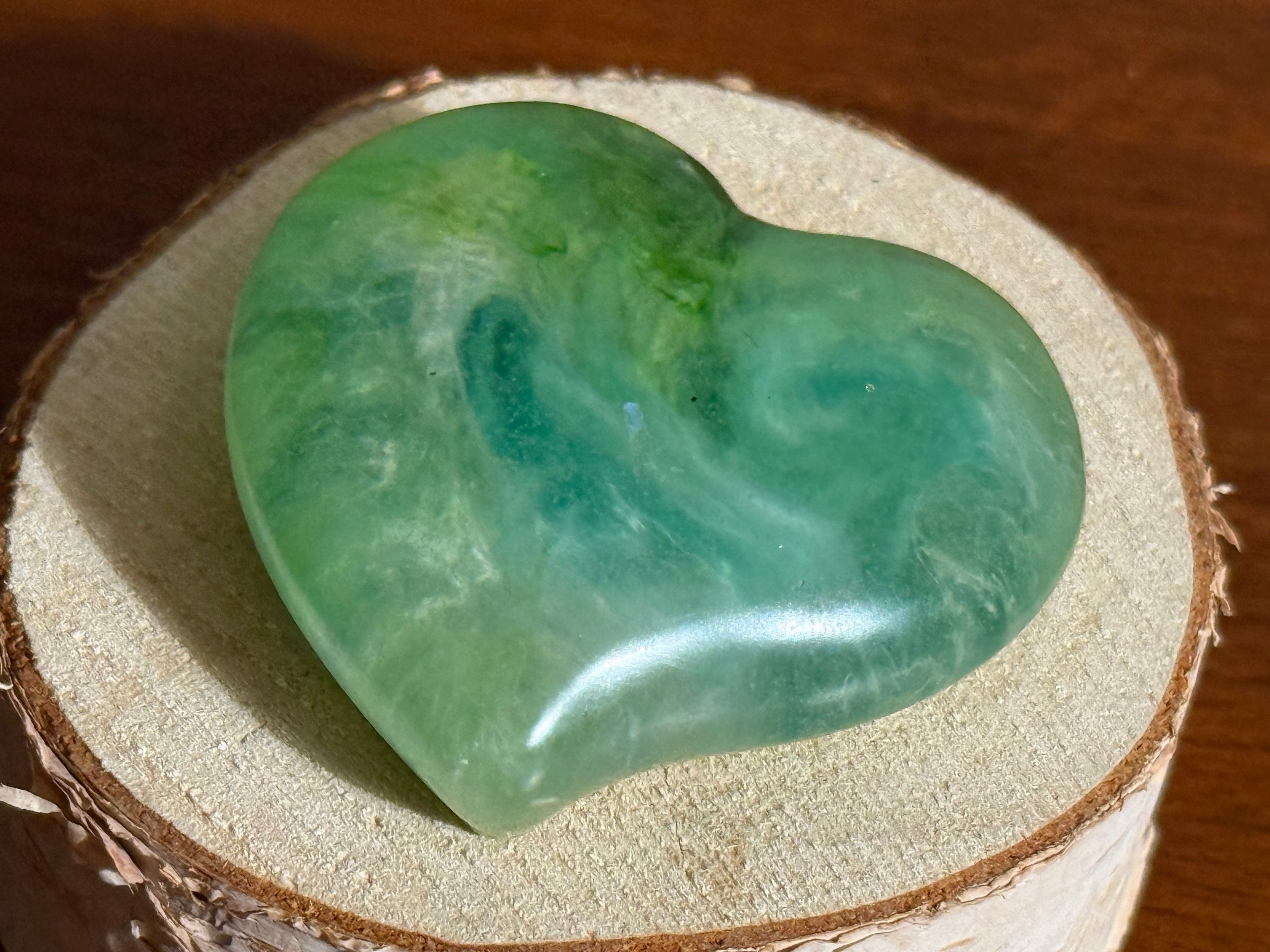 Light Green Swirl Pocket Hug Heart