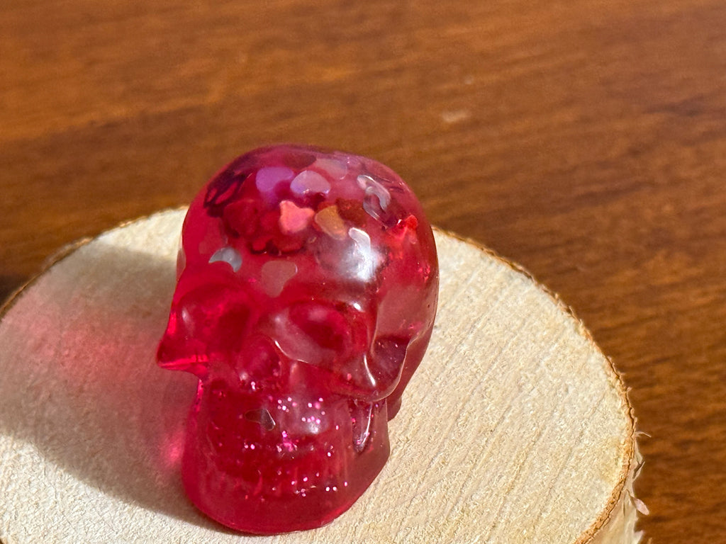 Red Heart Glitter Resin Mini Skull