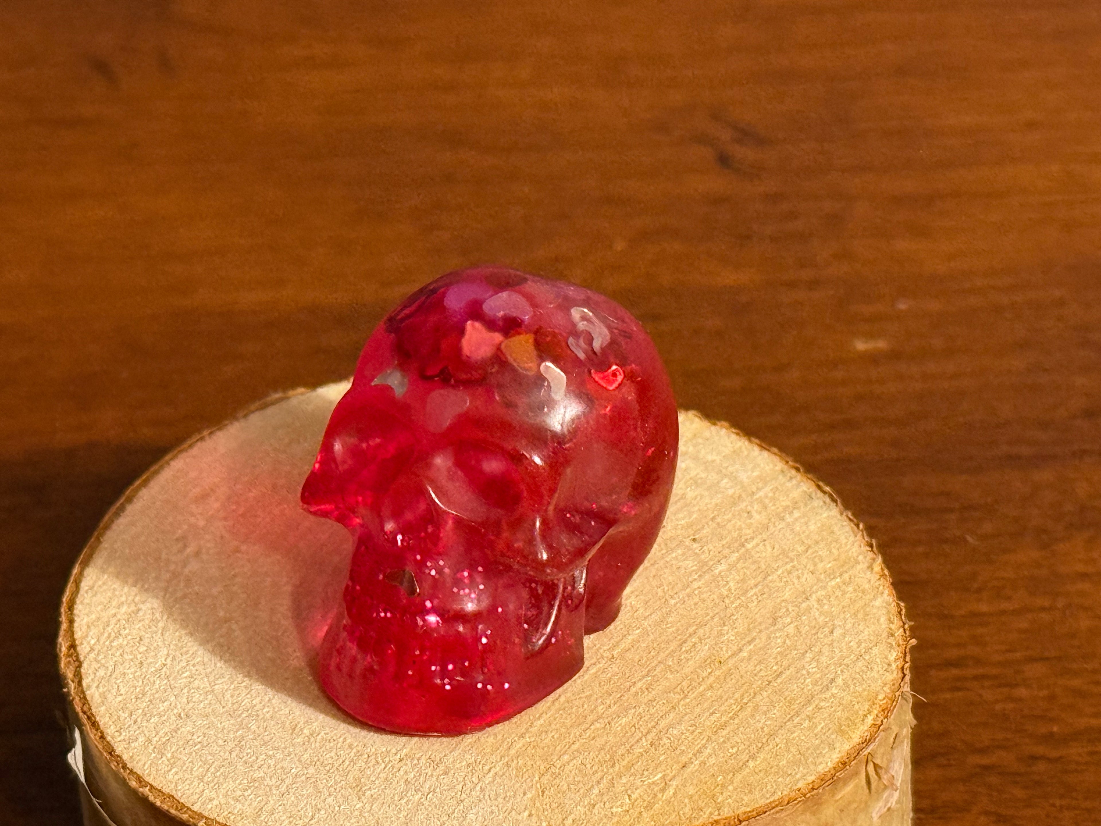 Red Heart Glitter Resin Mini Skull
