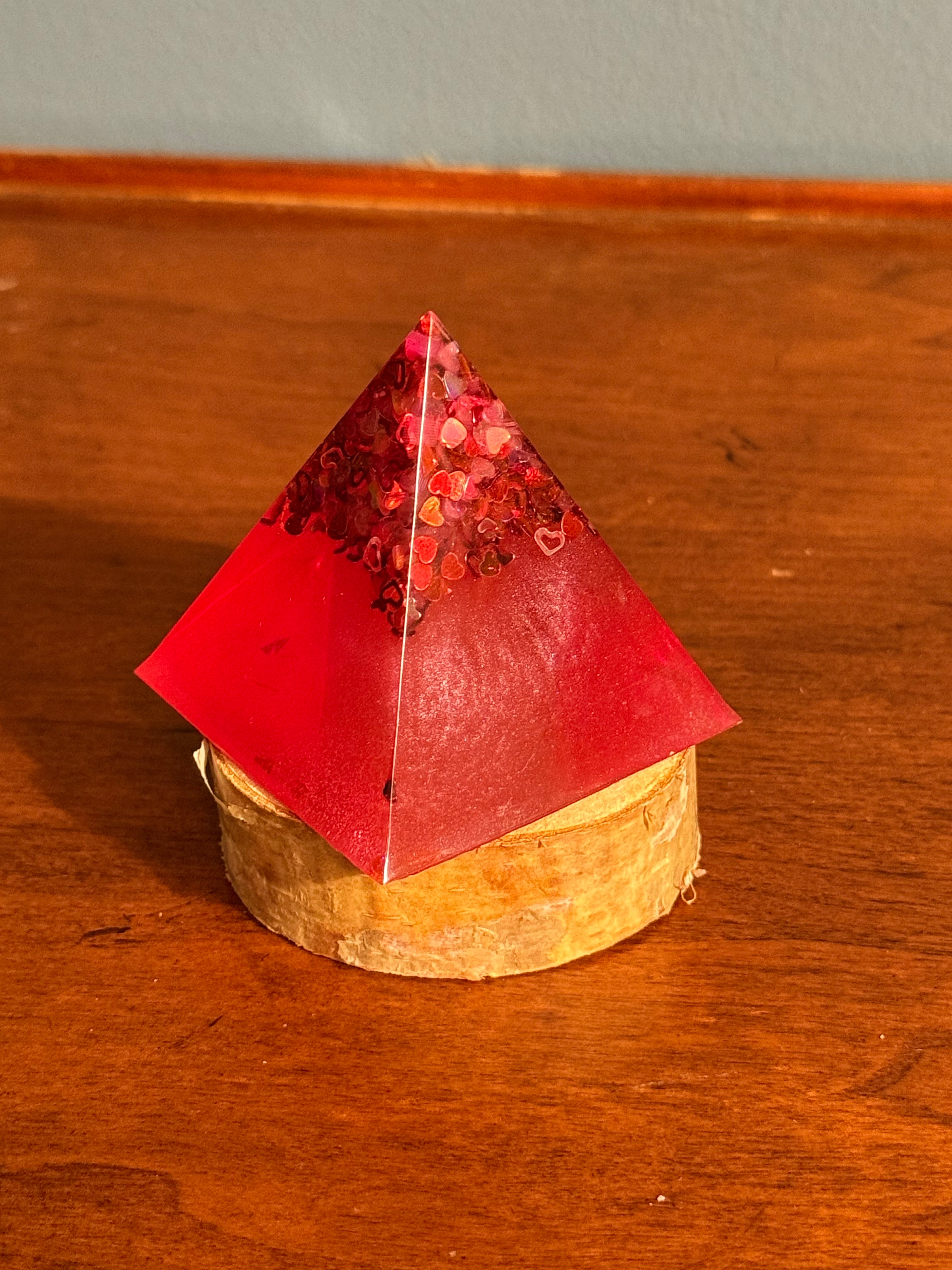 Valentine Heart Resin Pyramid Decor