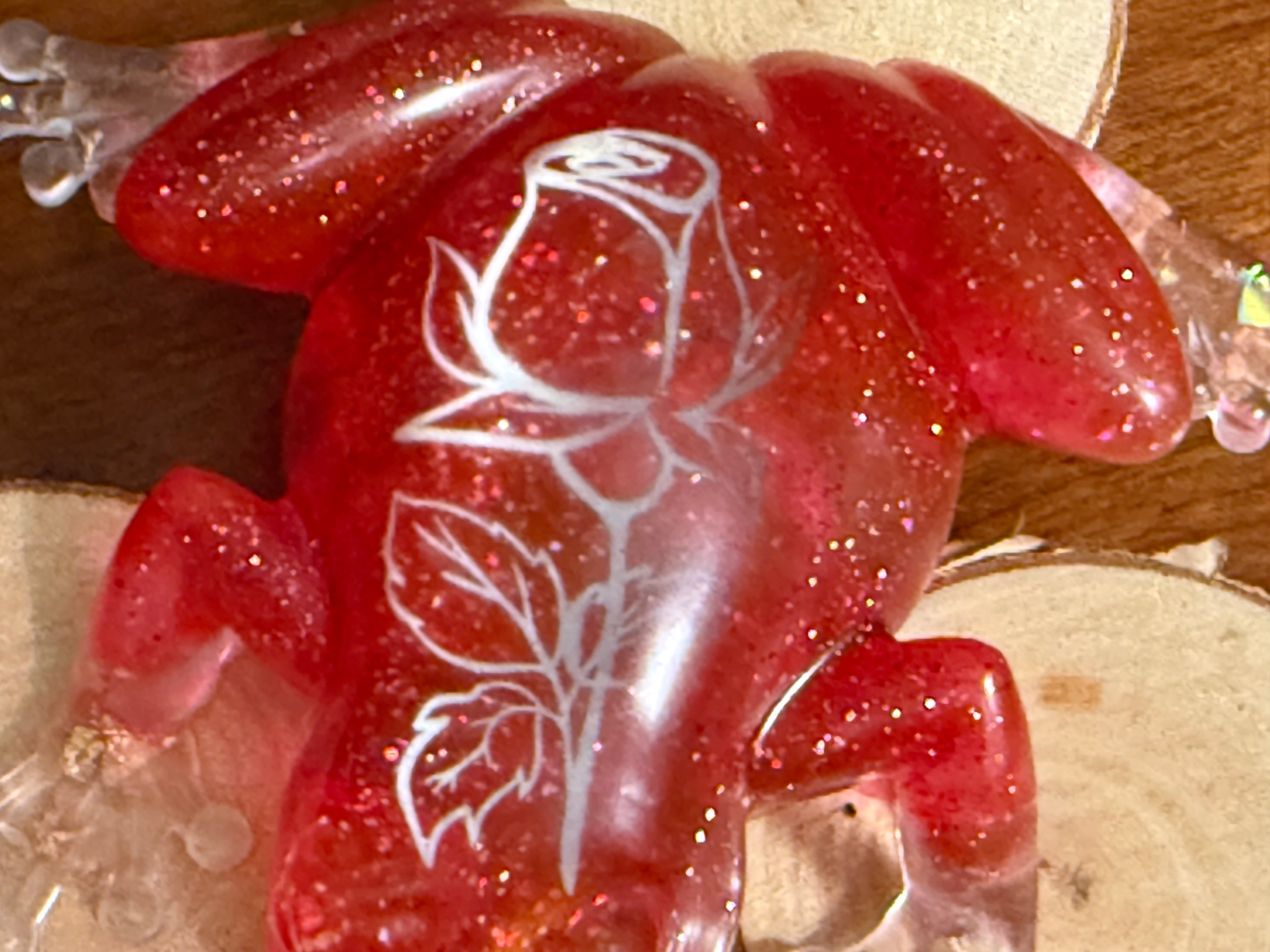 Red Rose Glitter Resin Frog