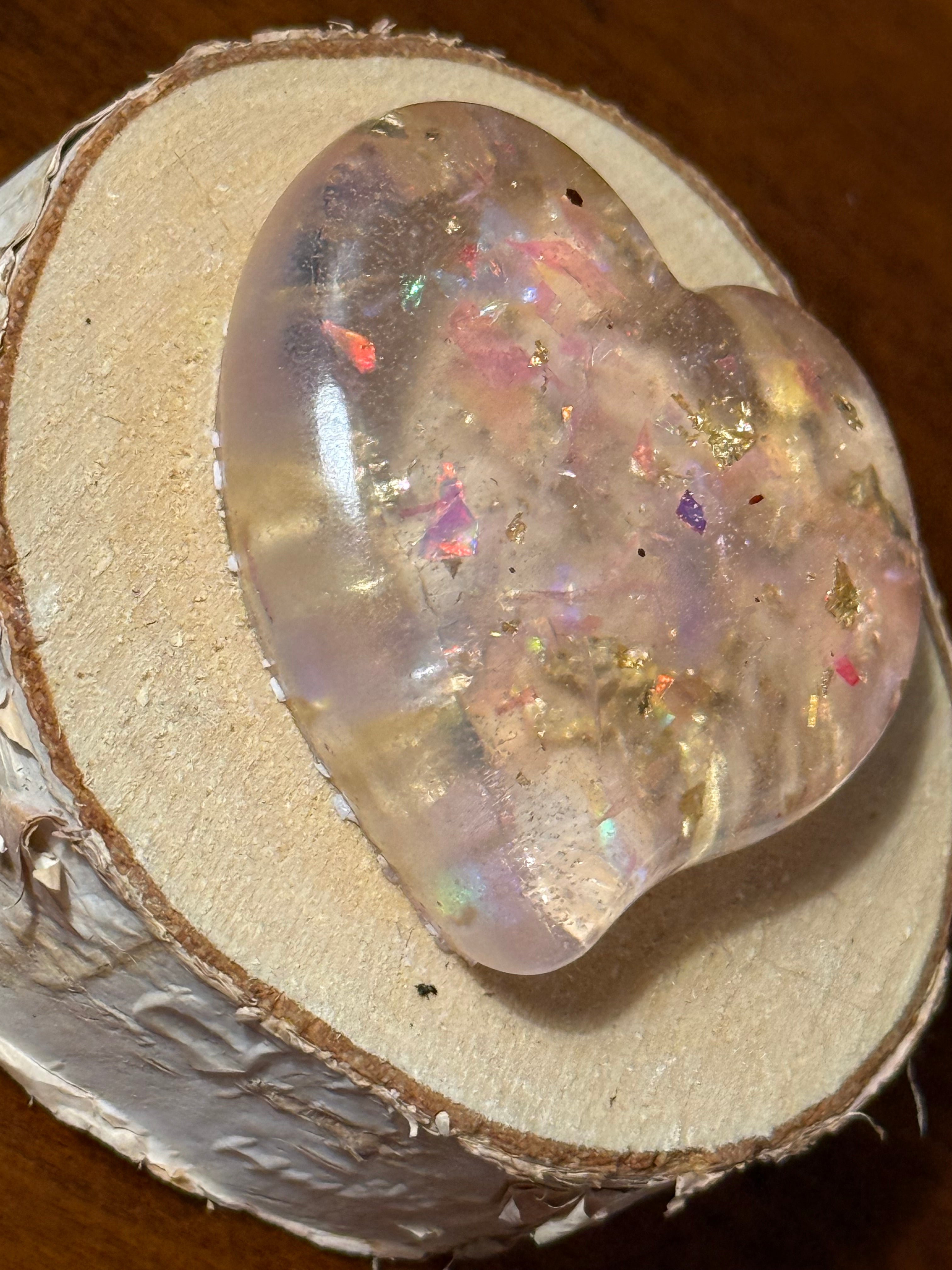 Crystal Flake Pocket Hug Heart - Resin Keepsake